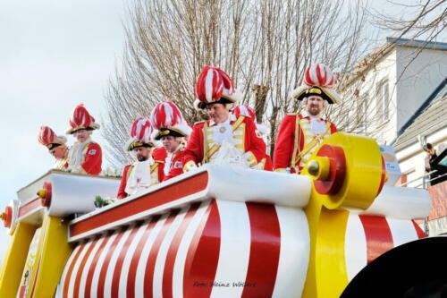 332763317 2245229828994372 2974012484763976118 n (1)