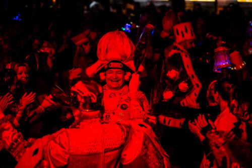 SitzungDl 105DL8 1129