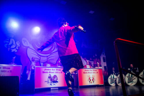 SitzungDl 1144DL1 2120