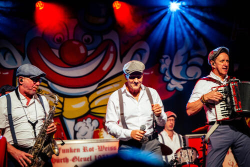 SitzungDl 1157DL8 1471