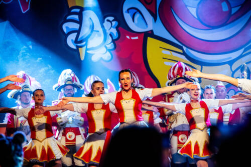 SitzungDl 143DL8 1214