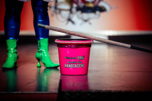 SitzungDl 178DL8 1333