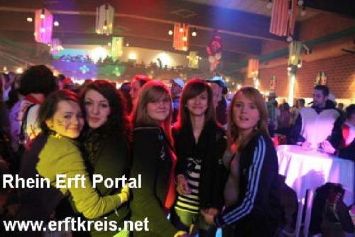 rosenmontaggleuel 800